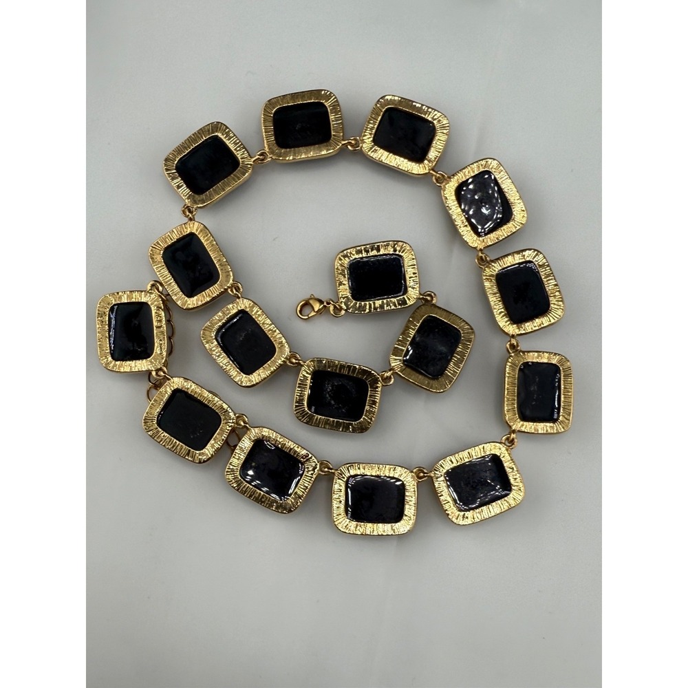 Kenneth Jay Lane Necklace Gold Tone Black Acrylic… - image 3
